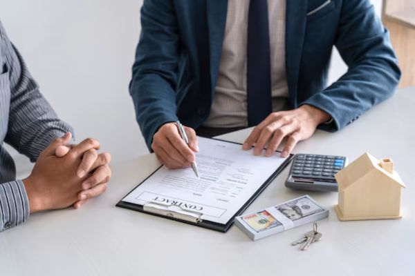 công chứng vắng mặt các bên