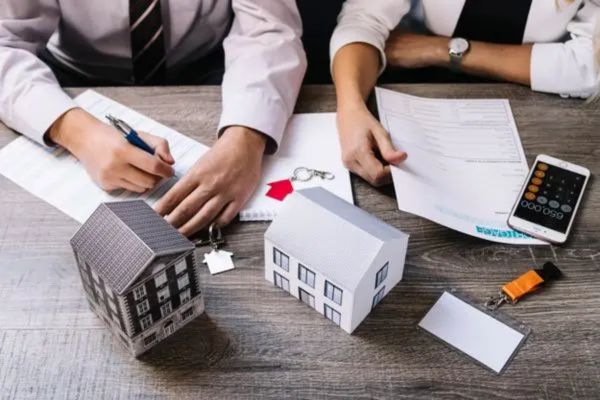 giấy tờ công chứng quyền sử dụng đất