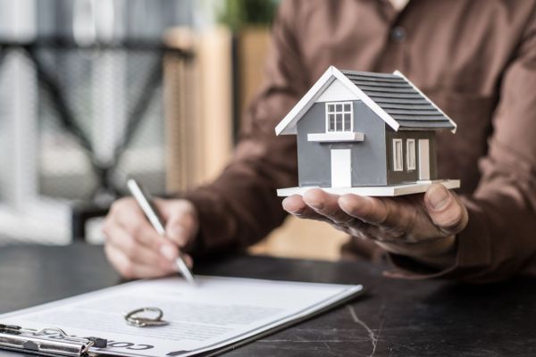 Vật phẩm đấu giá