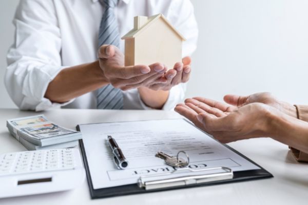 Công chứng đặt cọc sai