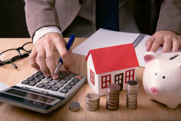 đóng dấu giáp lai