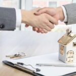 hop-dong-dat-coc-co-can-phai-cong-chung-khong_2006132247