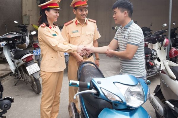 Hợp đồng ủy quyền đăng ký xe Pháp lý và lưu ý